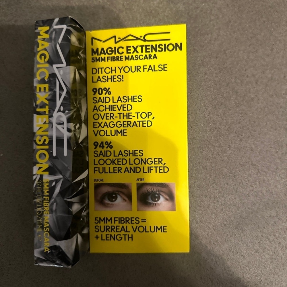 MAC MAGIC EXTENSION 5MM FIBRE MASCARA